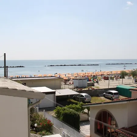 Apartament Tamerici *